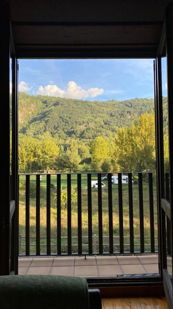 Apartamentos Nogueret Benasque Kültér fotó